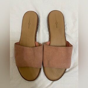 Universal Thread Brown Slide Sandals
